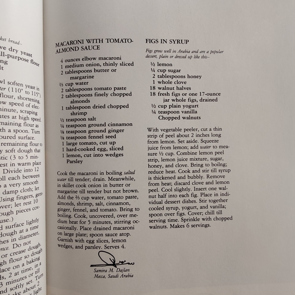 Vintage 90s | The Avon International Cookbook | recipes from reps 🌎 worldwide - Picture 12 of 16